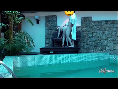 ❤️ Boss invites the maid to the pool but can't resist a hot ❌ Sex video at en-gb.tube-sexer.ru